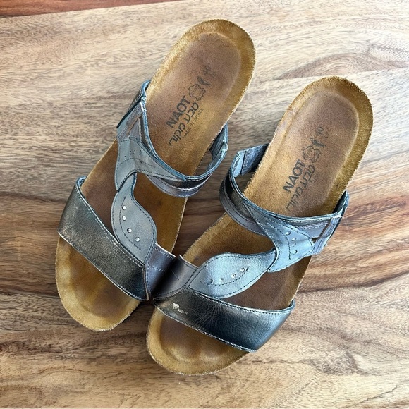 NAOT Kimberly silver bronze metallic women’s slide sandals with cork footbed - Picture 2 of 10